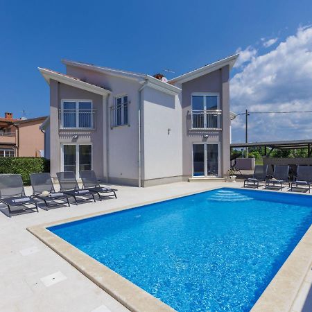 Holiday Home Villa Gocci By Interhome Kmeti Exterior photo